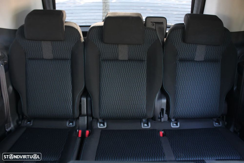 Peugeot Traveller 1.5 BlueHDi L2H1 Allure Standard - 51