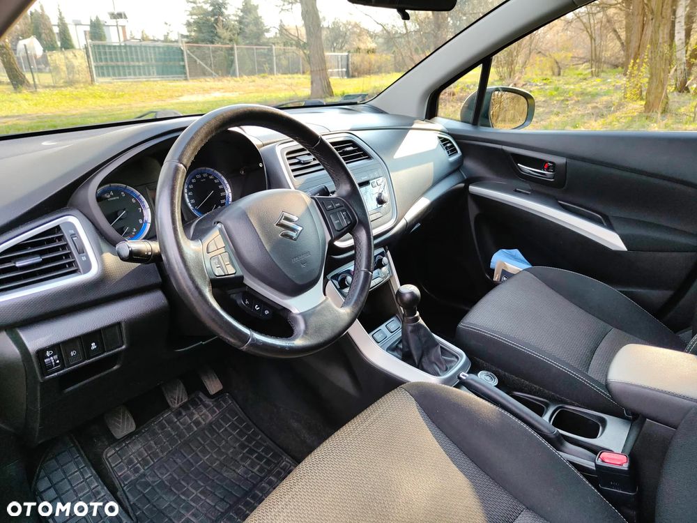 Suzuki SX4 S-Cross 1.6 Premium - 8