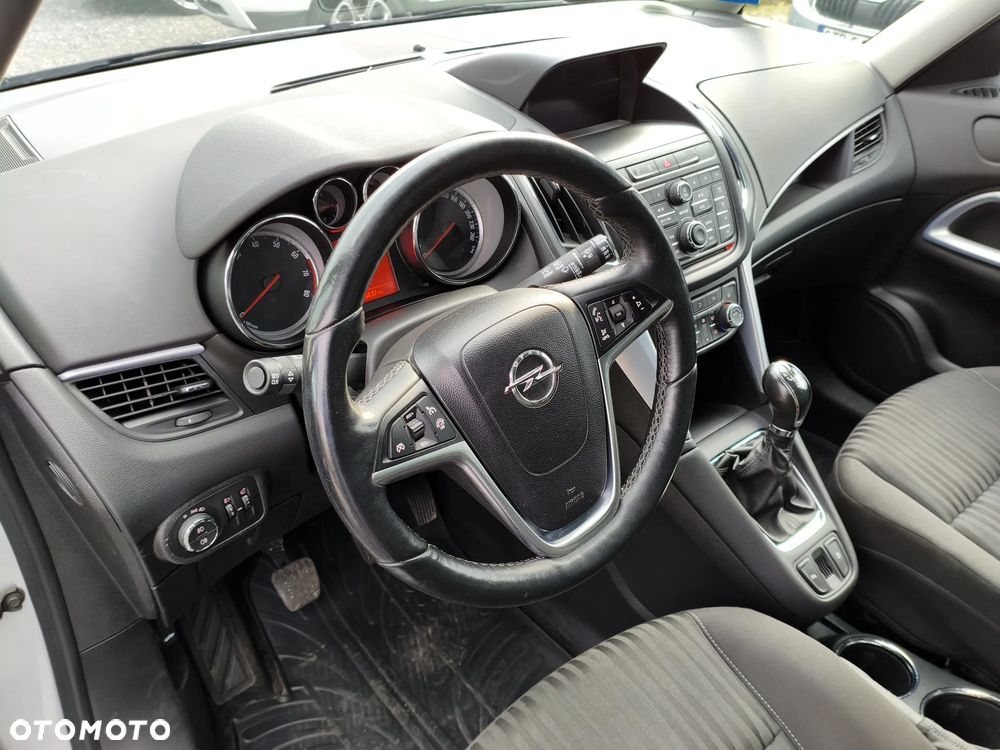 Opel Zafira Tourer 1.4 Turbo Edition - 20