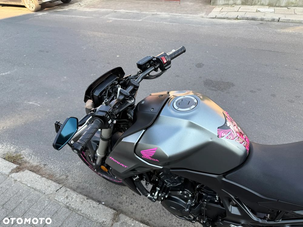 Honda Hornet - 9