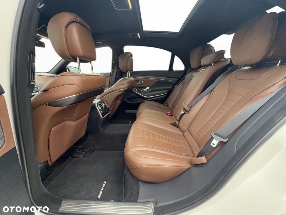 Mercedes-Benz Klasa S 400 d 4-Matic L 9G-TRONIC - 34