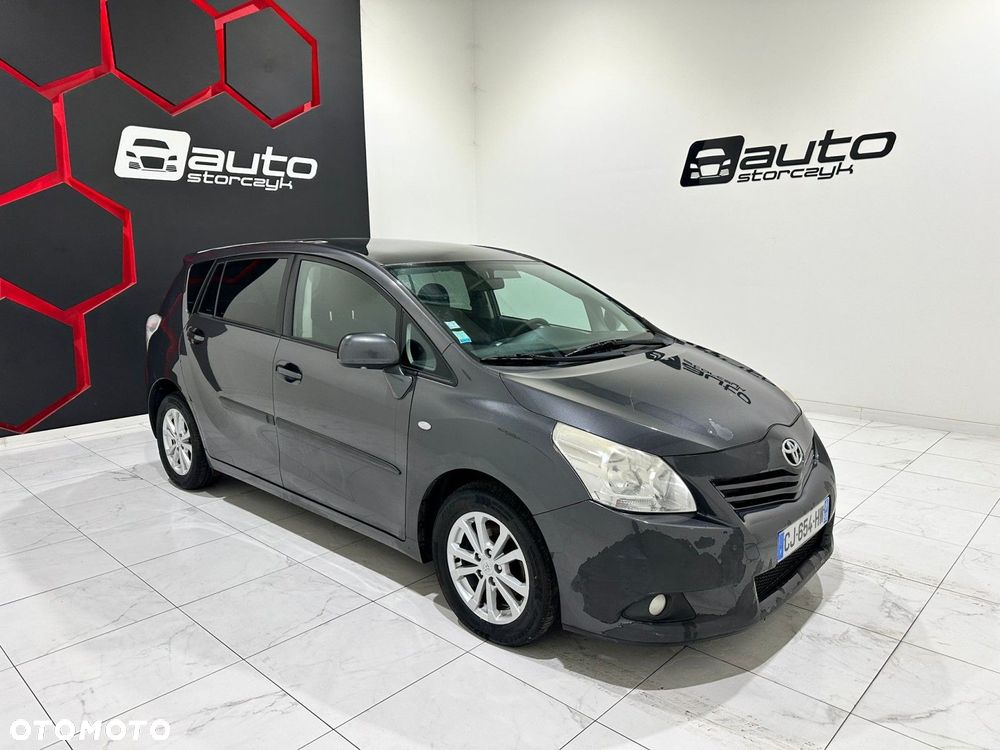 Toyota Verso - 2