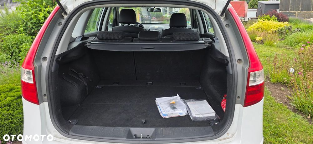 Hyundai i30 1.4 Base - 10