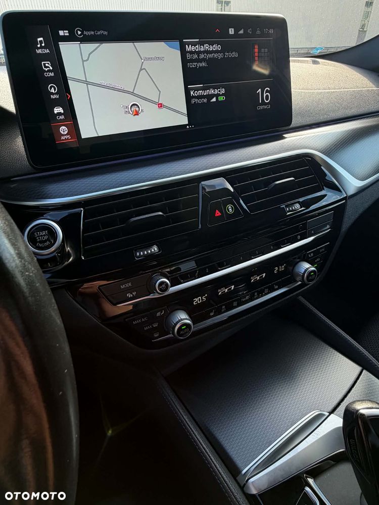 BMW Seria 5 520d MHEV M Sport sport - 18