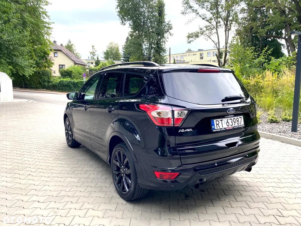 Ford Kuga 2.0 TDCi 4x4 ST-Line - 3