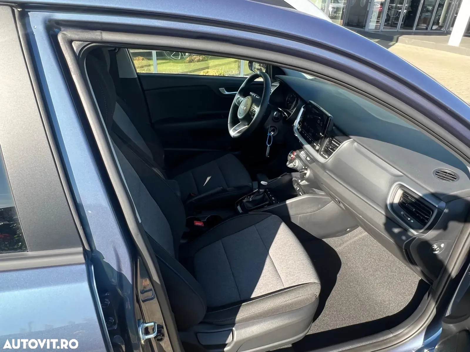 Kia Stonic 1.0 T-GDI 7DCT Urban - 10