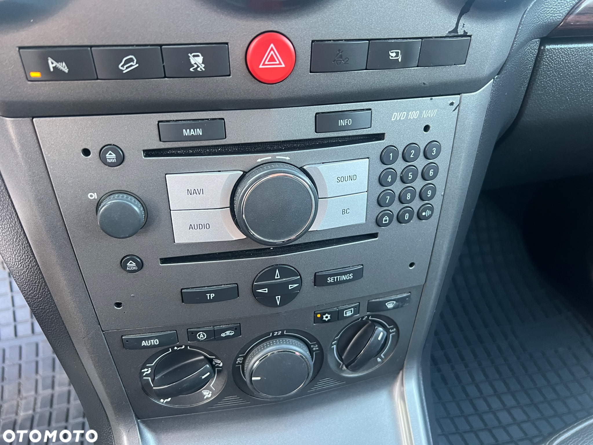 Opel Antara 2.0 CDTI Cosmo - 8