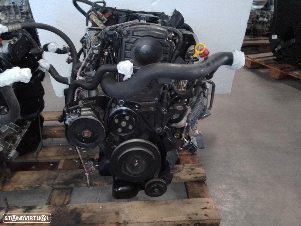 MOTOR COMPLETO NISSAN PRIMERA HATCHBACK 2001 -CD20 - 8