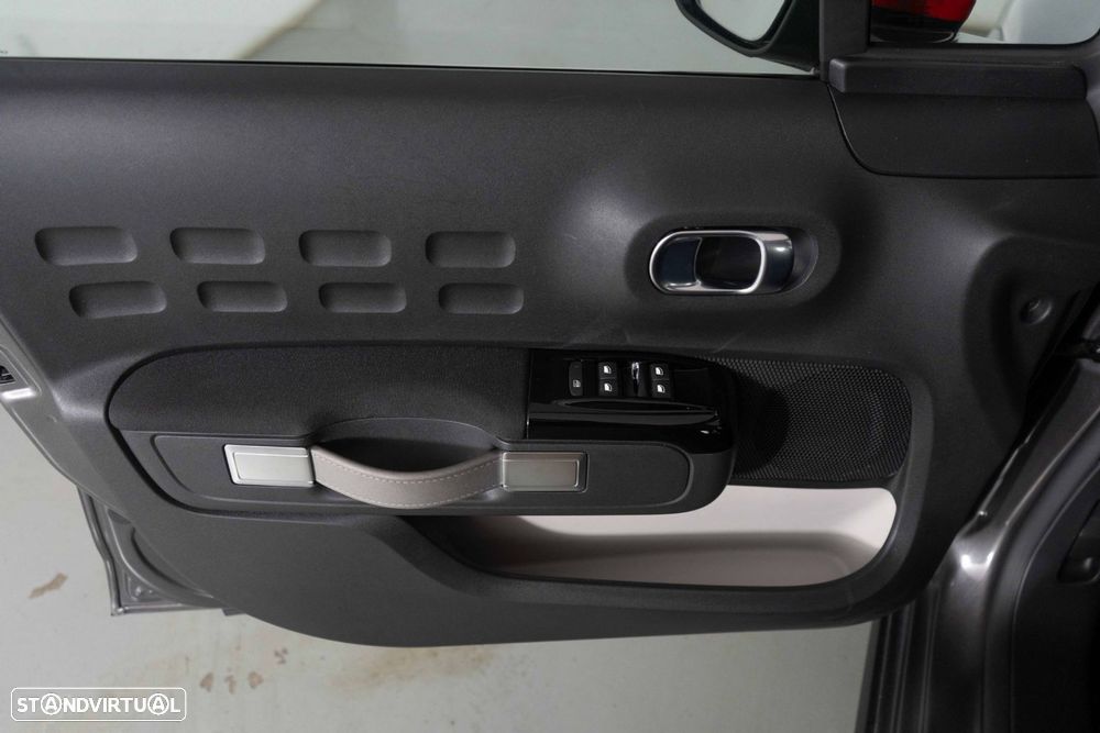 Citroën C3 1.2 PureTech Shine - 20