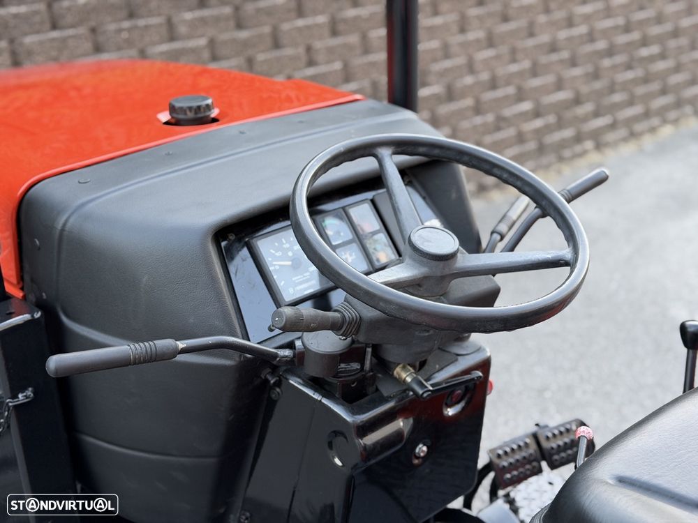 Valtra Valmet 3300 4RM - 10