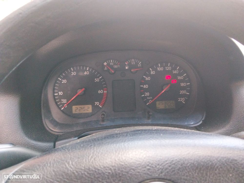 VW Golf 1.4i Confort - 7