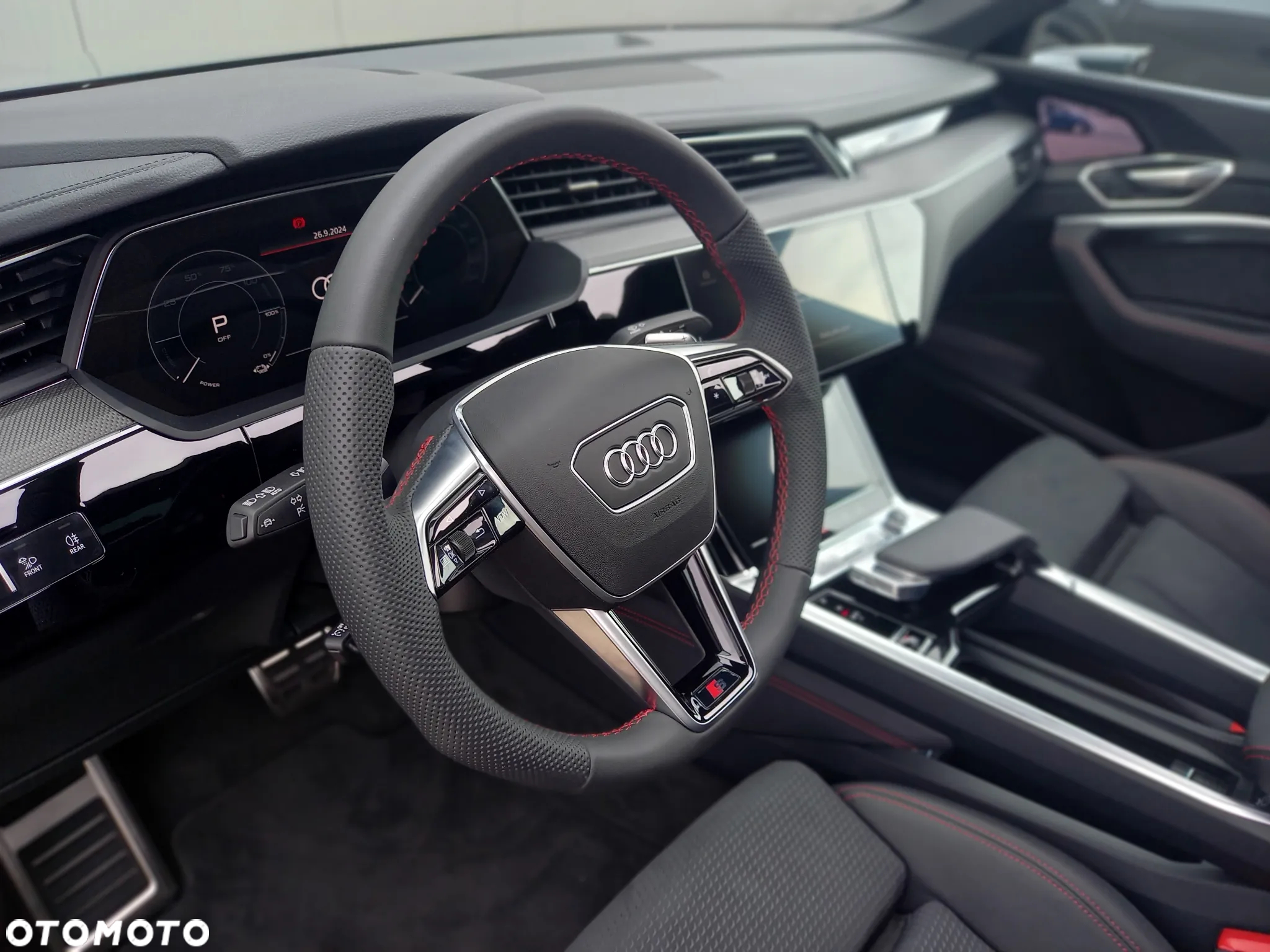 Audi Q8 e-tron 50 95kWh Quattro S Line - 11