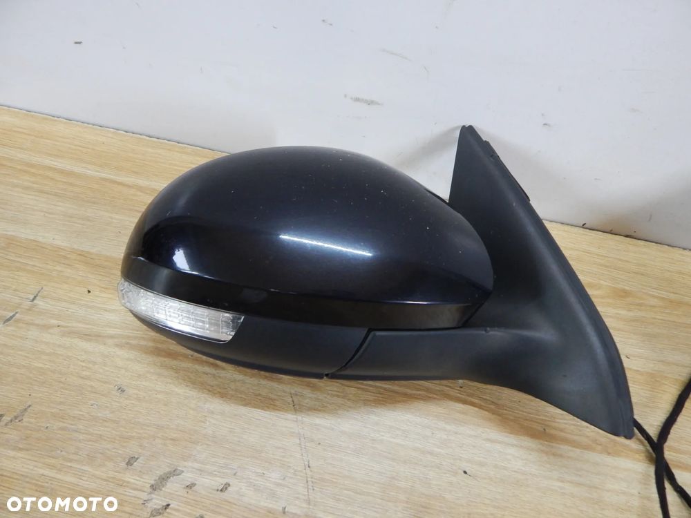 Lusterko zewnętrzne prawy przód VW Tiguan I 5N 07-16 czarne LC9X Łuków części - 1