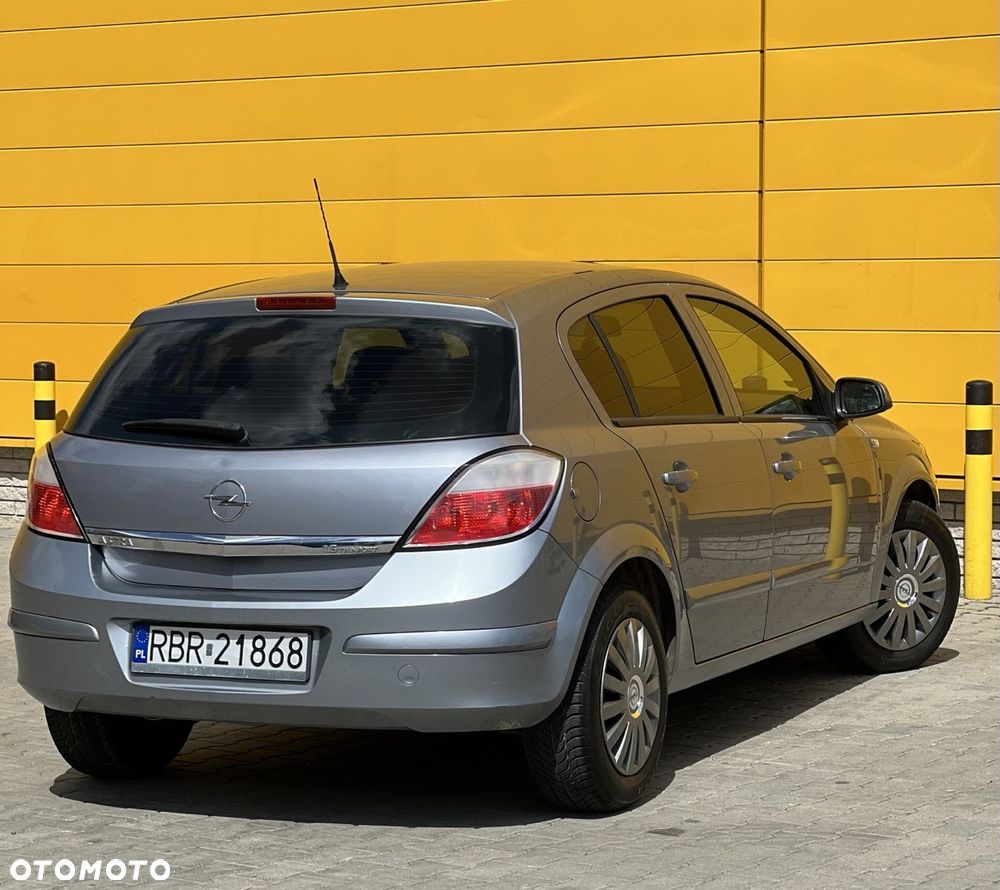 Opel Astra 1.6 Elegance - 4
