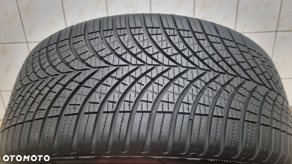 1 opona całoroczna 235/40 R19 96Y XL GoodYear Vector 4Seasons Gen-3 - 6