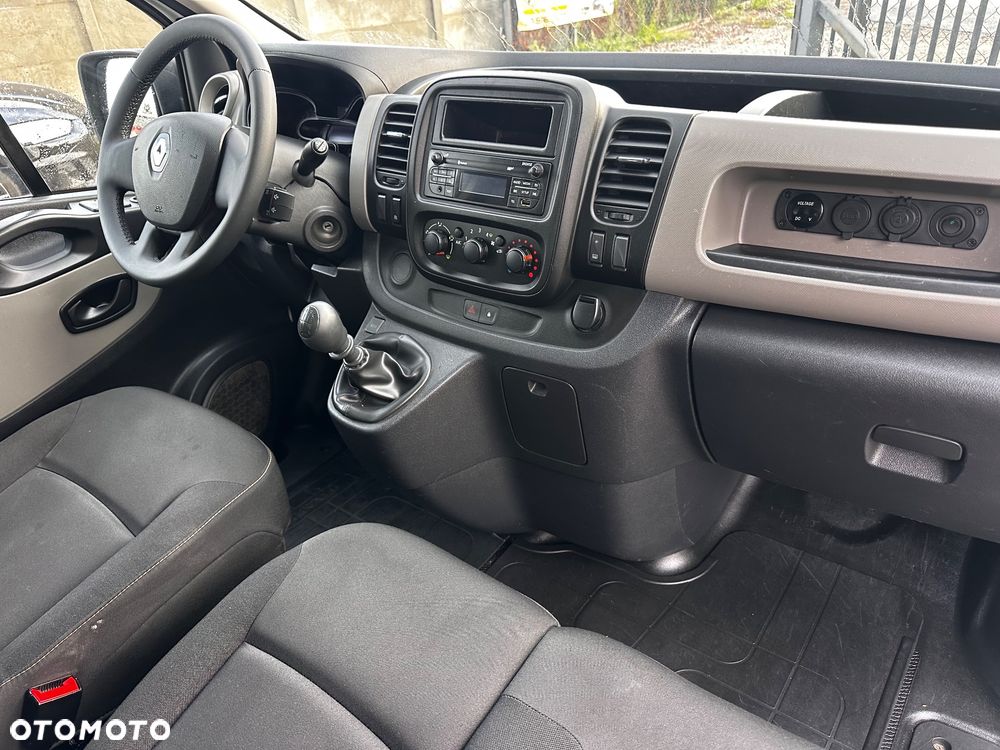 Renault Trafic - 20