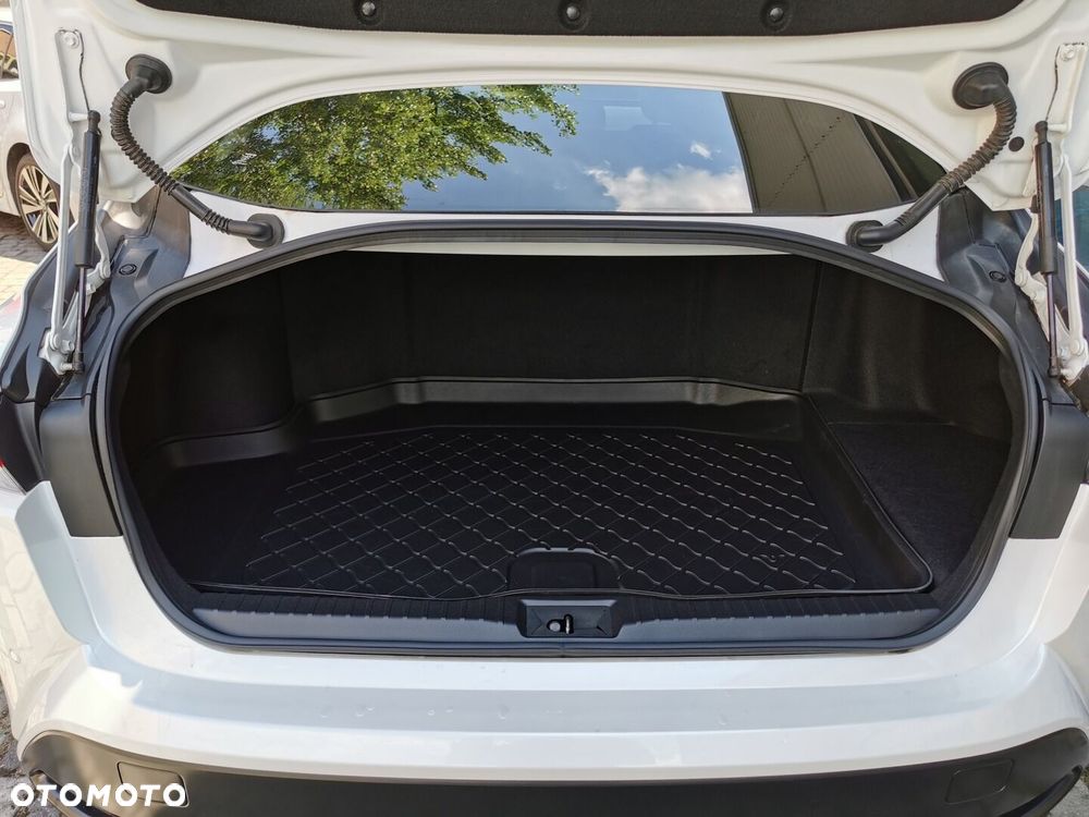 Toyota Mirai - 10