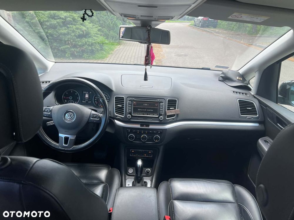 Volkswagen Sharan 2.0 TDI Highline DSG - 10