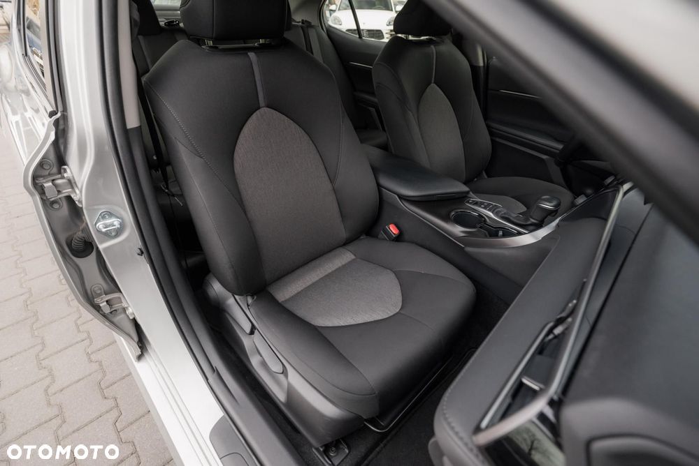 Toyota Camry 2.5 Hybrid Comfort CVT - 16