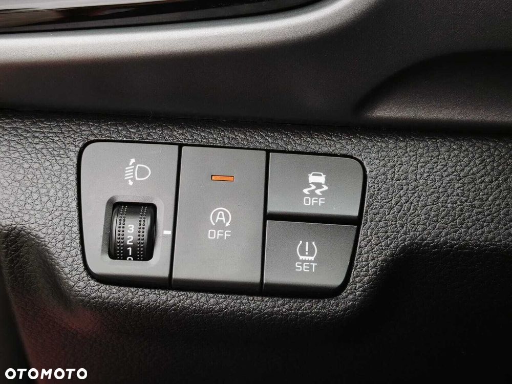 Kia Stonic 1.2 L - 21