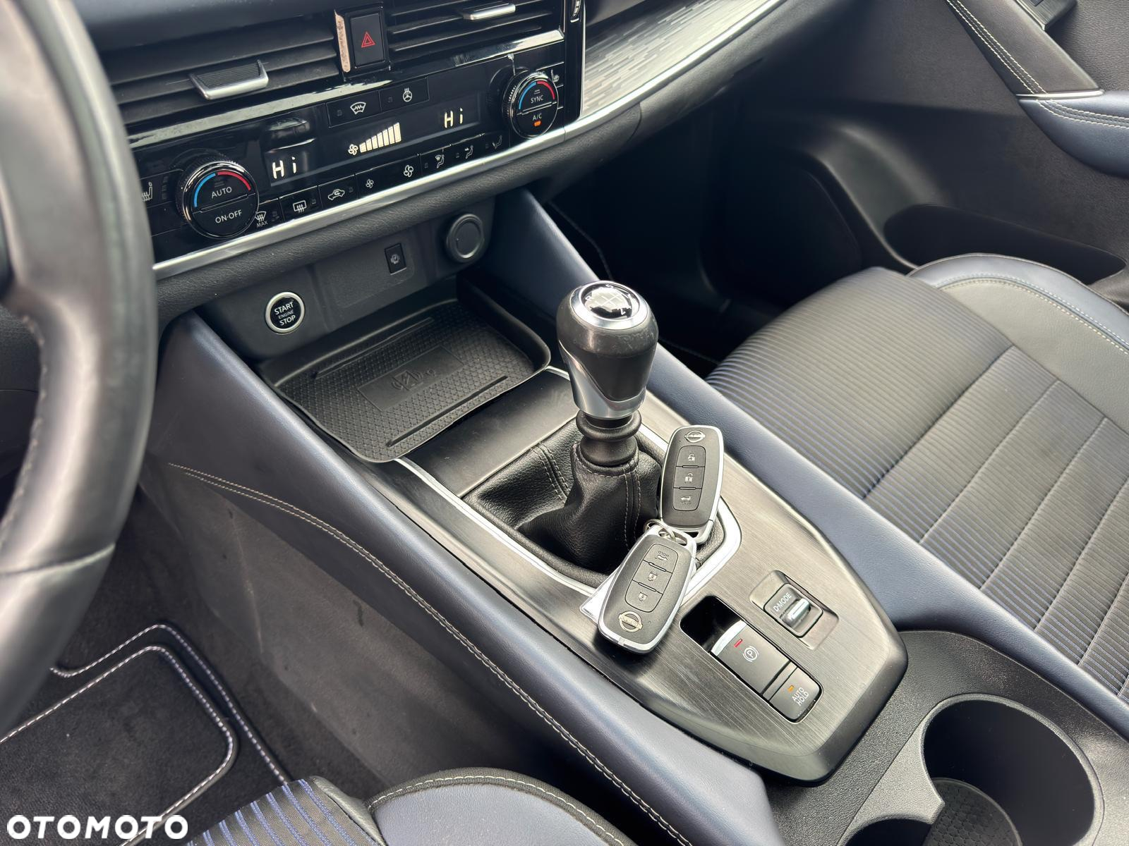 Nissan Qashqai 1.3 DIG-T MHEV Tekna - 18