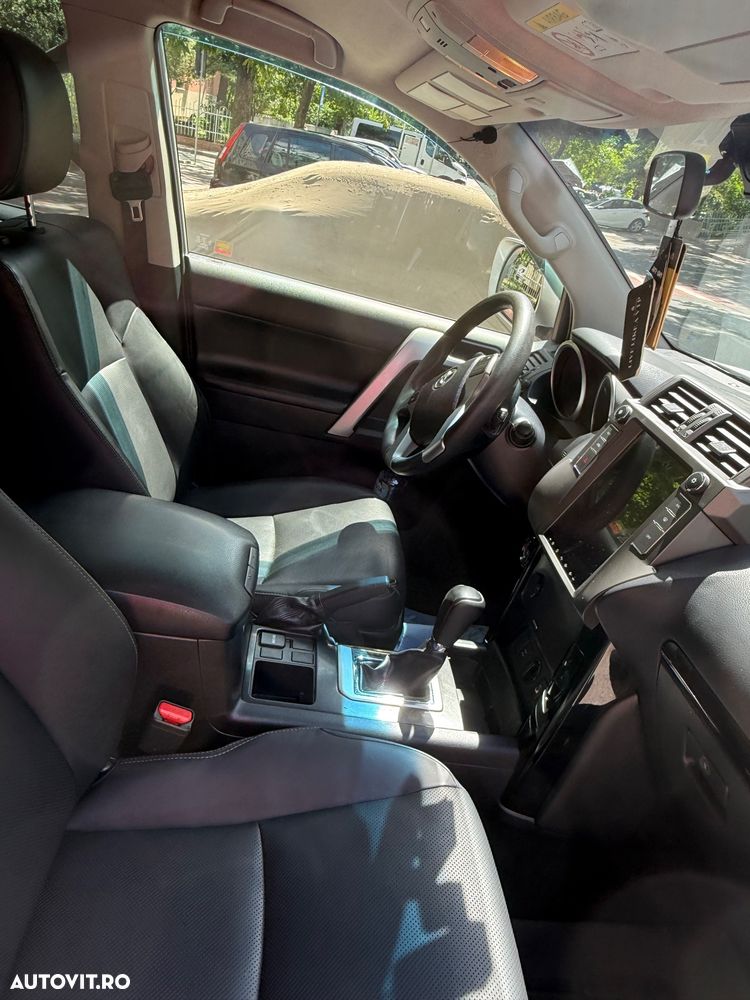 Toyota Land Cruiser 3.0l Turbo D-4D Aut. Executive - 2