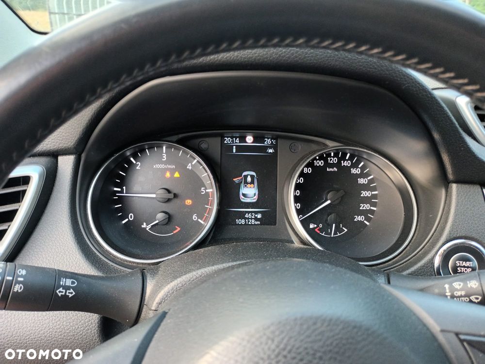 Nissan Qashqai 1.5 dCi N-Connecta - 6