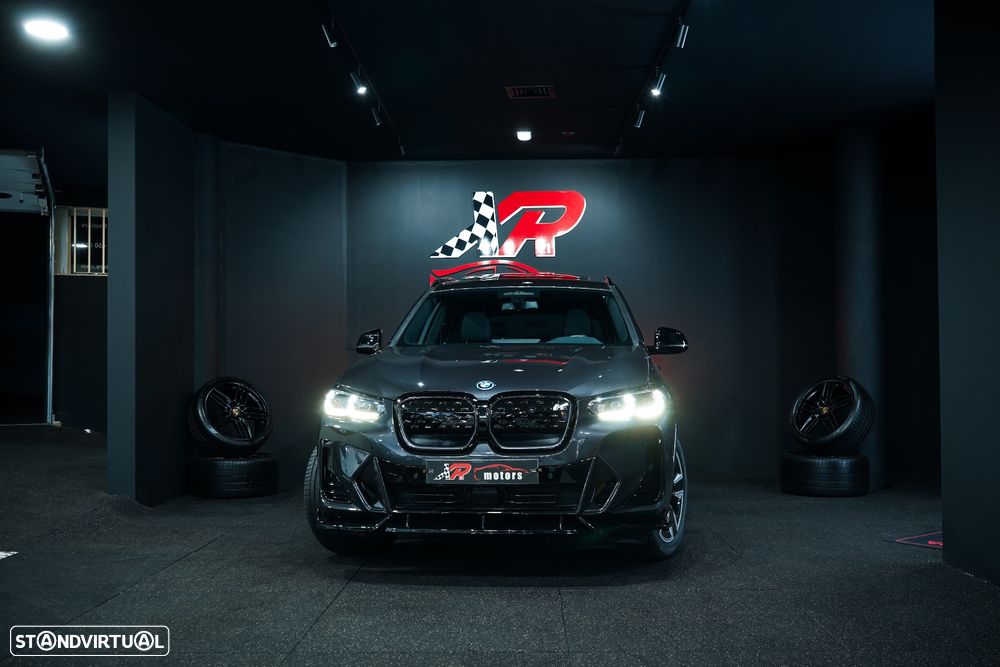 BMW iX3 M Sport Impressive - 3