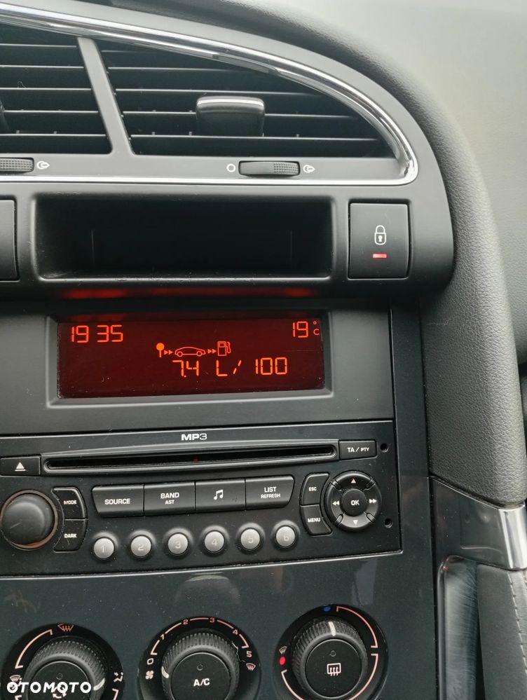 Peugeot 3008 1.6 HDi Trendy - 13