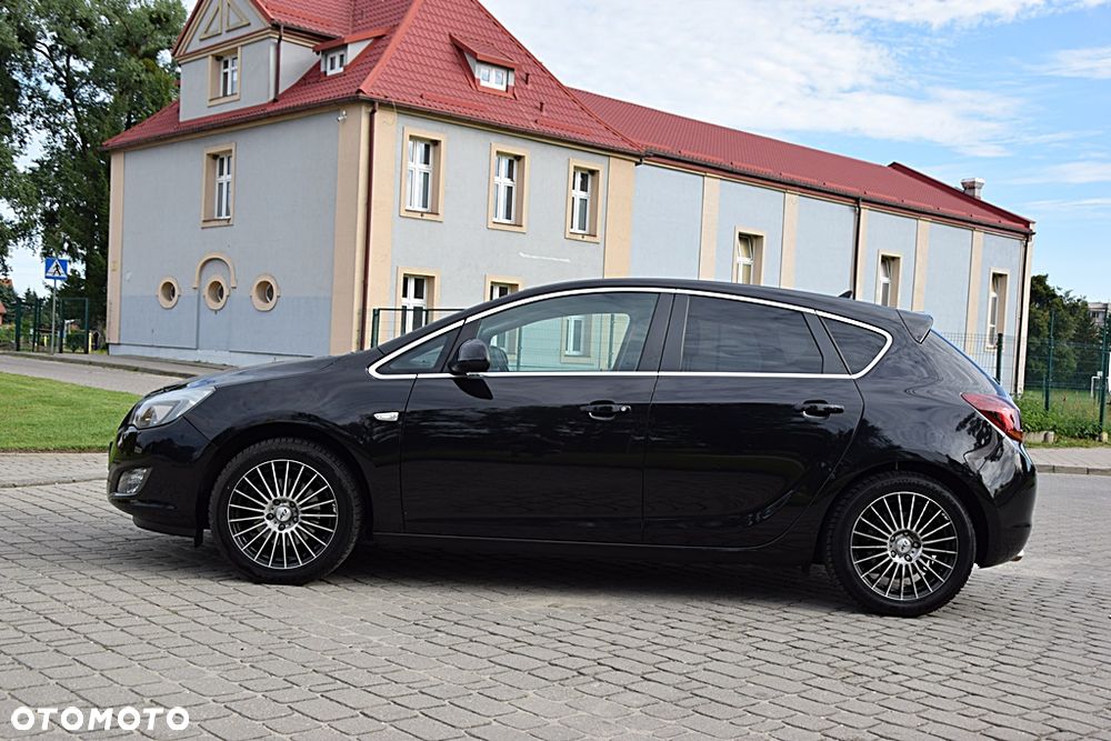 Opel Astra 1.6 Turbo Edition Sport - 9