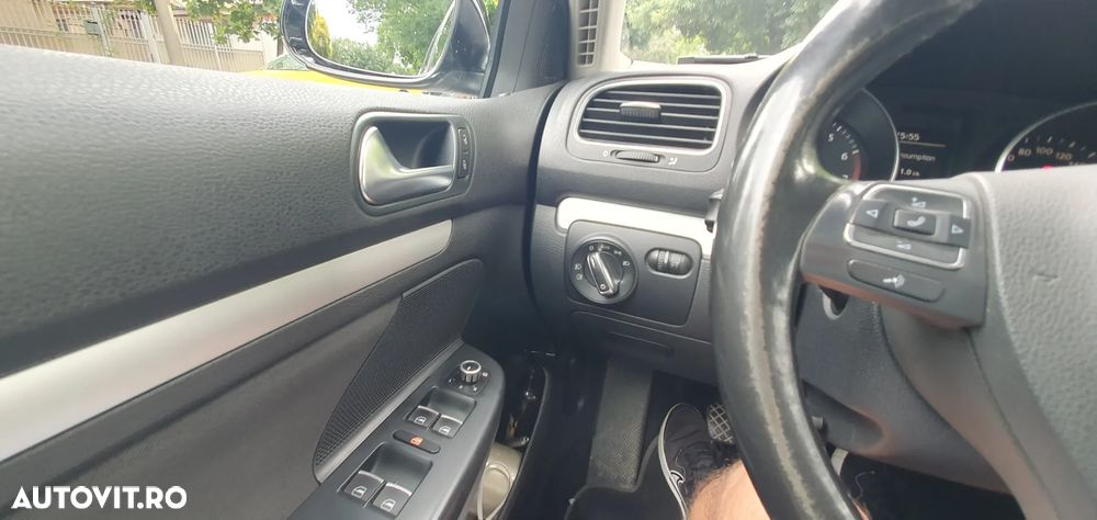 Volkswagen Golf 1.4 TSI Highline - 12