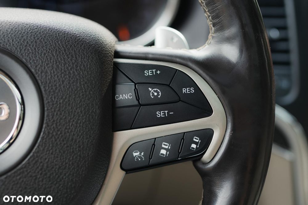 Jeep Grand Cherokee 3.0 CRD Overland - 27