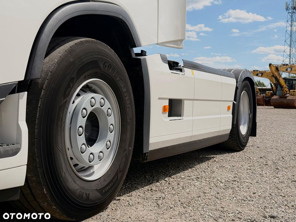 Volvo FH500 NOWY MODEL GLOBETROTTER XL E6 KLIMA SPROWADZONY - 15