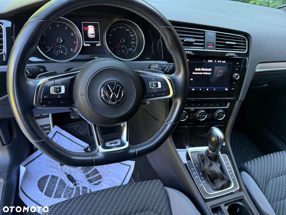 Volkswagen Golf 1.5 TSI ACT OPF DSG Highline - 22