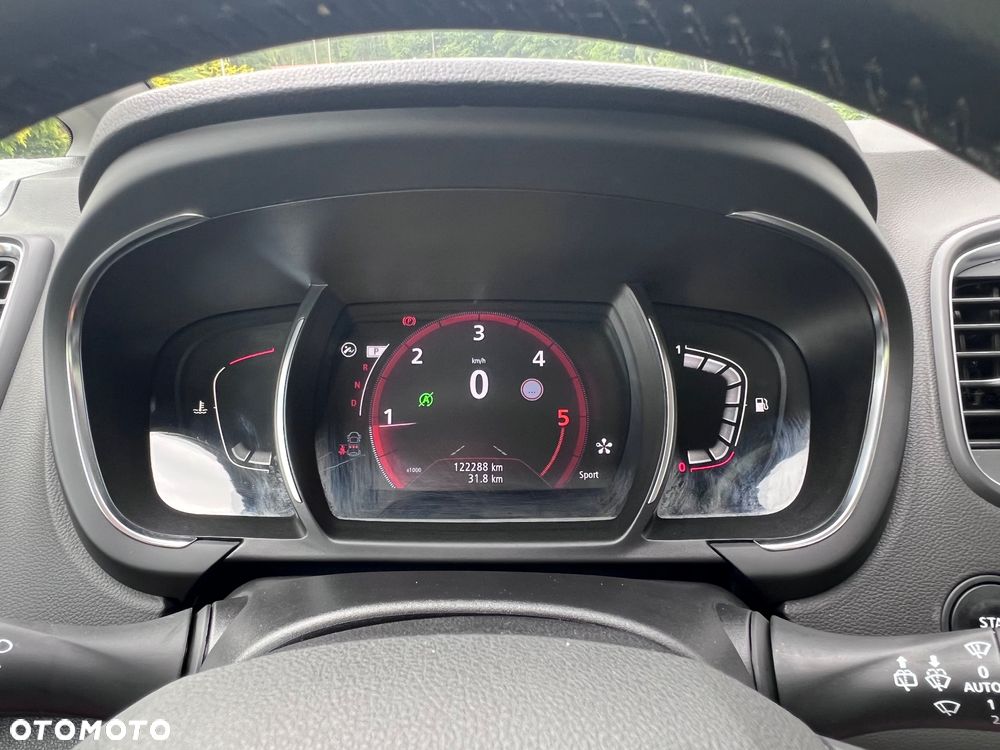 Renault Scenic - 18