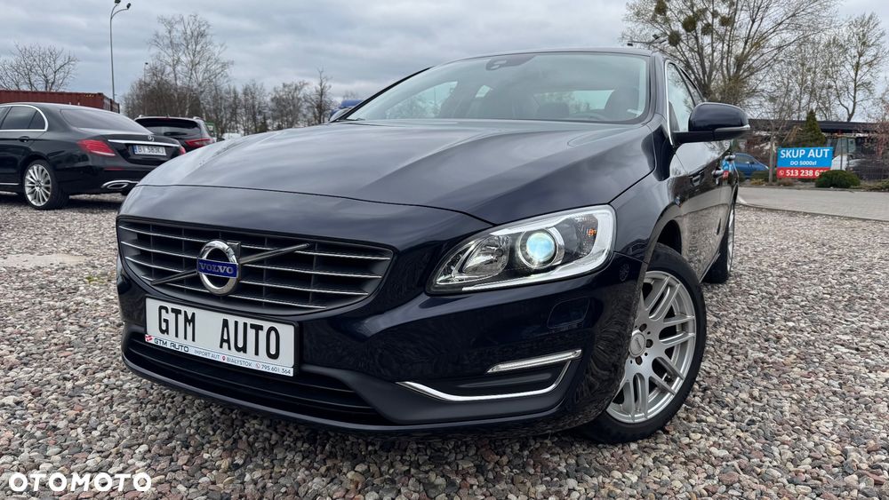 Volvo S60 D3 Geartronic Momentum - 2