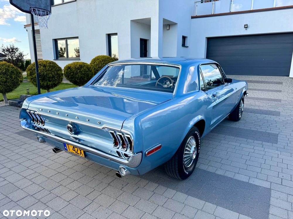 Ford Mustang - 15