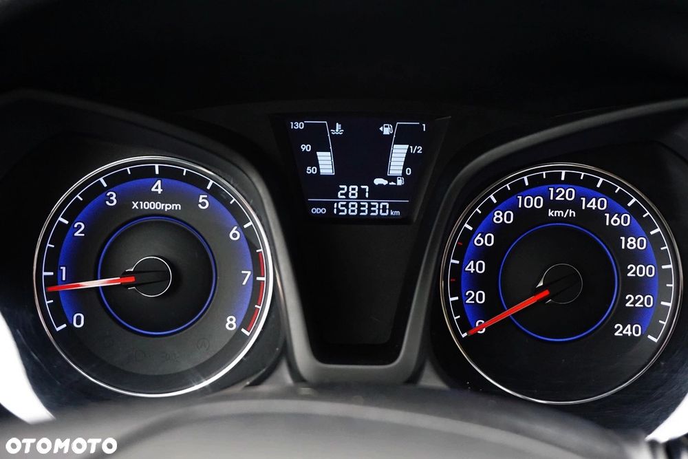 Hyundai ix20 1.4 Premium blue - 25