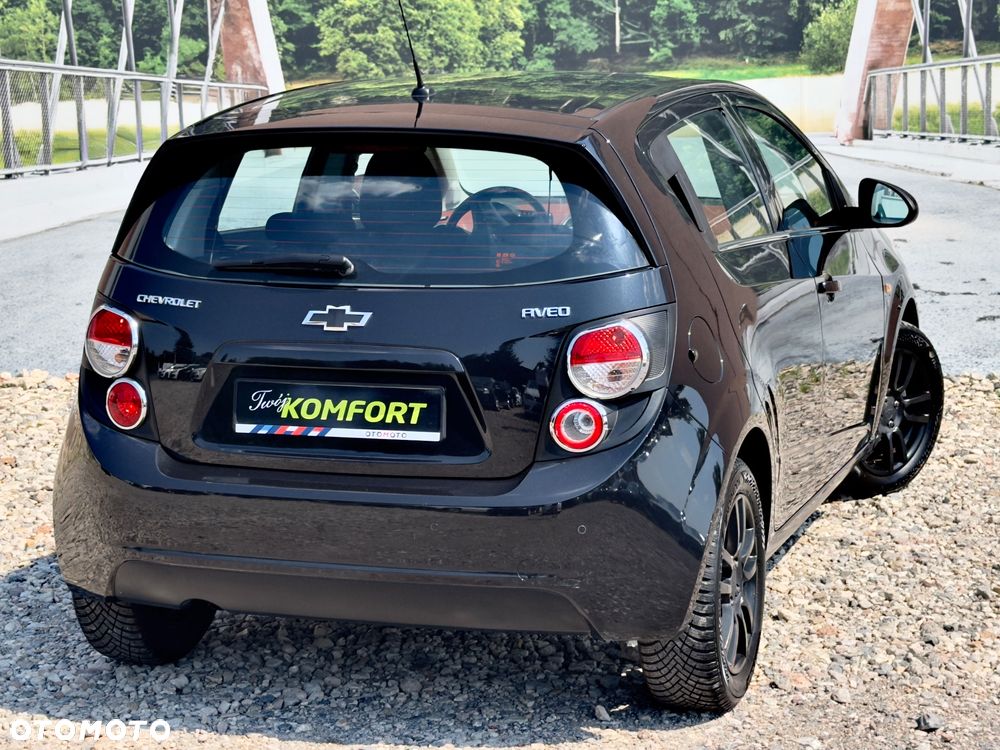 Chevrolet Aveo - 12