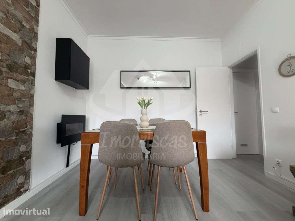 Apartamento T2 Remodelado | 77 M² | 2 Elevadores | Praça Francisco ... - Grande imagem: 2/22