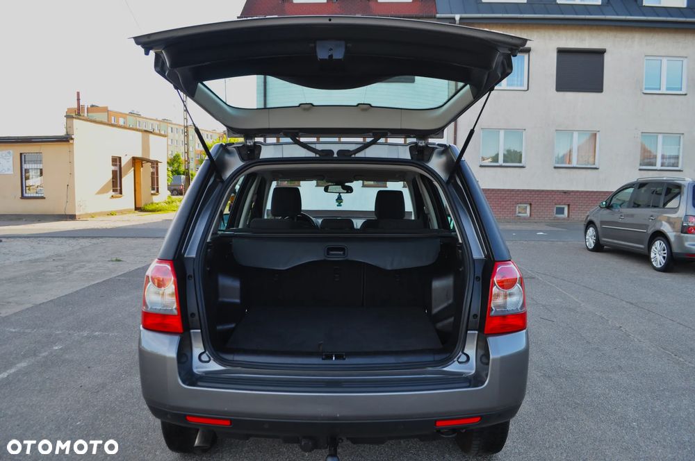 Land Rover Freelander II 2.2TD E - 8