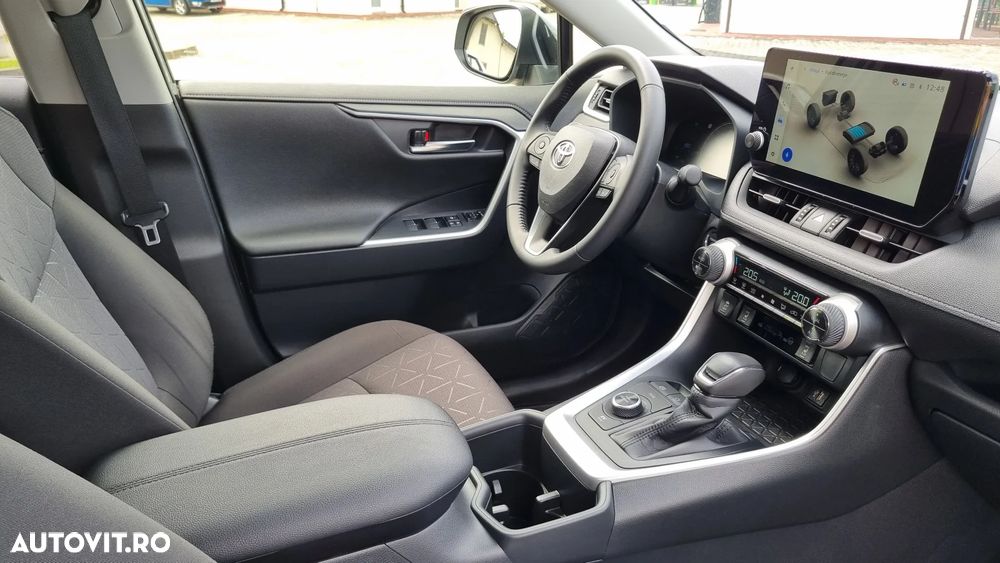 Toyota RAV4 - 15