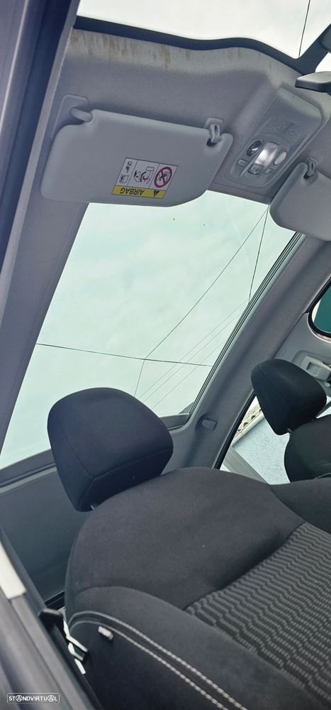 Peugeot 208 PureTech 82 Allure - 9