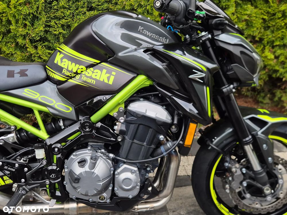 Kawasaki Z 900 - 7