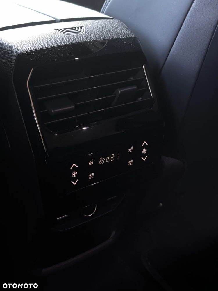 DS Automobiles N°8 73kWh Étoile - 22