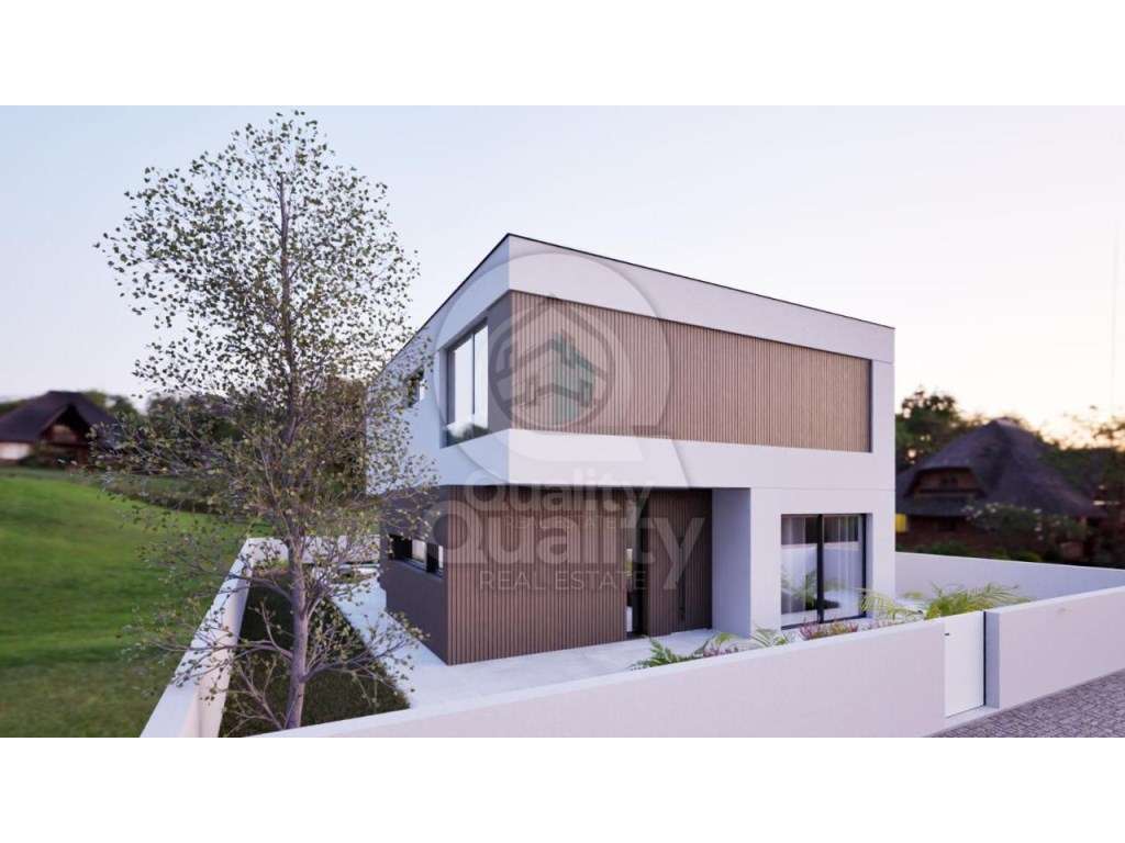 Moradia Isolada T4 em Quinta do Anjo - Grande imagem: 3/26