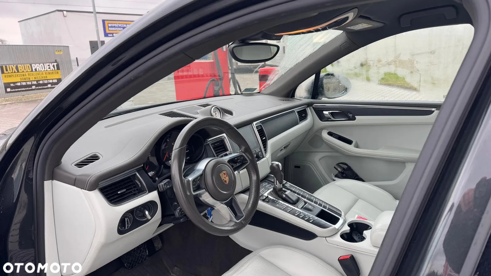 Porsche Macan Standard - 11