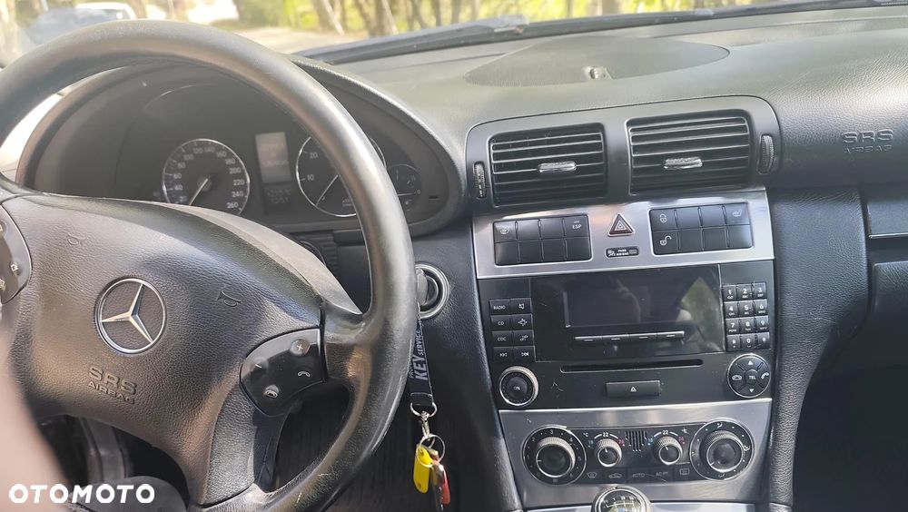 Mercedes-Benz Klasa C 230 Kompressor Avantgarde - 4