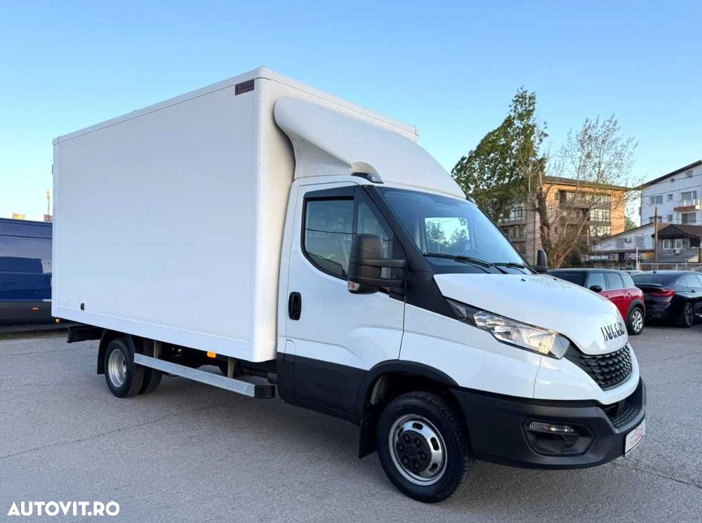 Iveco DAILY - 12