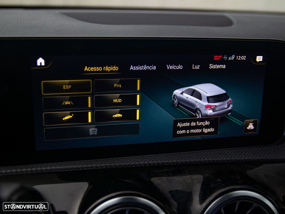 Mercedes-Benz A 250 e 8G-DCT AMG Line - 39